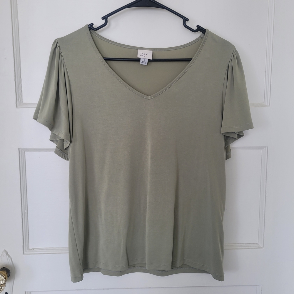 Elegant Olive Green V-Neck Top